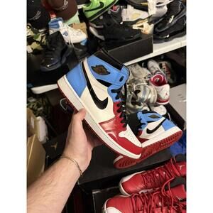 Jordan retro 1 fearless sz 9.5